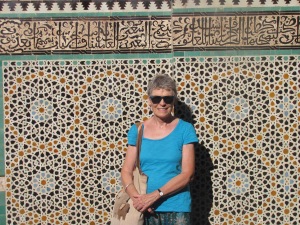 Couldn't resist a photo with this intricate tiled backdrop.