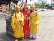 Women dressed for the occassion