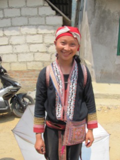 A woman from the Red Tao tribe